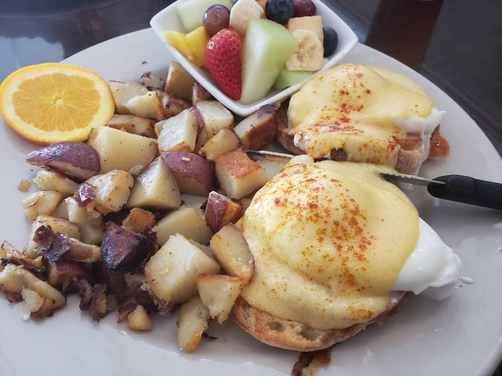 Benedicts Restaurant | restaurant | 2632 Bayshore Blvd, Dunedin, FL 34698, USA | 7277361600 OR +1 727-736-1600