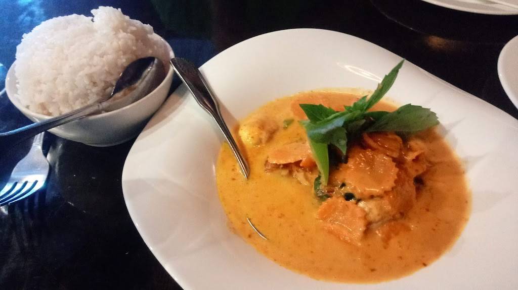 Maple Valley Thai Cuisine | restaurant | 26810 Maple Valley Black Diamond Rd SE, Maple Valley, WA 98038, USA | 4255847437 OR +1 425-584-7437