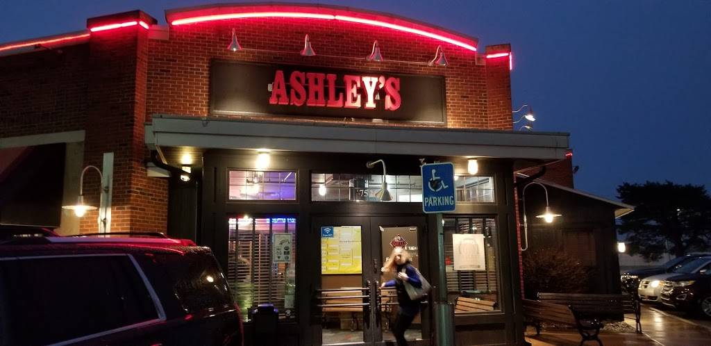 Ashleys Beer & Grill | restaurant | 7525 N Wayne Rd, Westland, MI 48185, USA | 7345251667 OR +1 734-525-1667