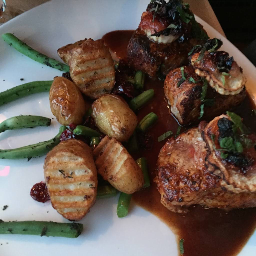 Rivers End Restaurant & Inn | restaurant | 11048 CA-1, Jenner, CA 95450, USA | 7078652484 OR +1 707-865-2484