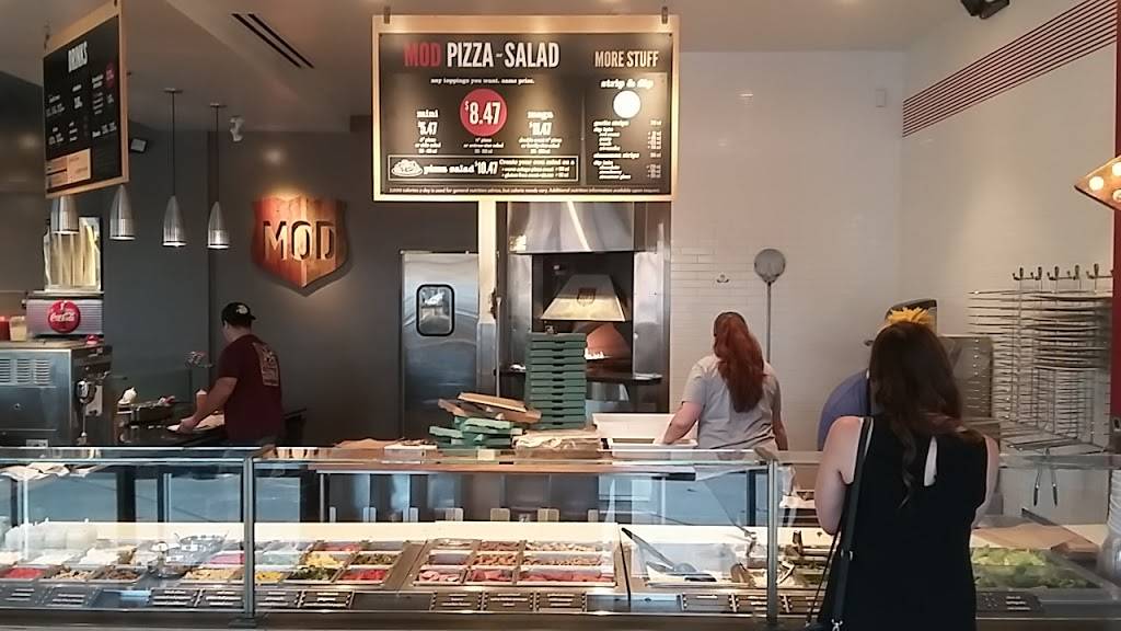MOD Pizza | restaurant | 1031 Cochrane Rd, Shops A, Suite 100, Morgan Hill, CA 95037, USA | 6692580000 OR +1 669-258-0000