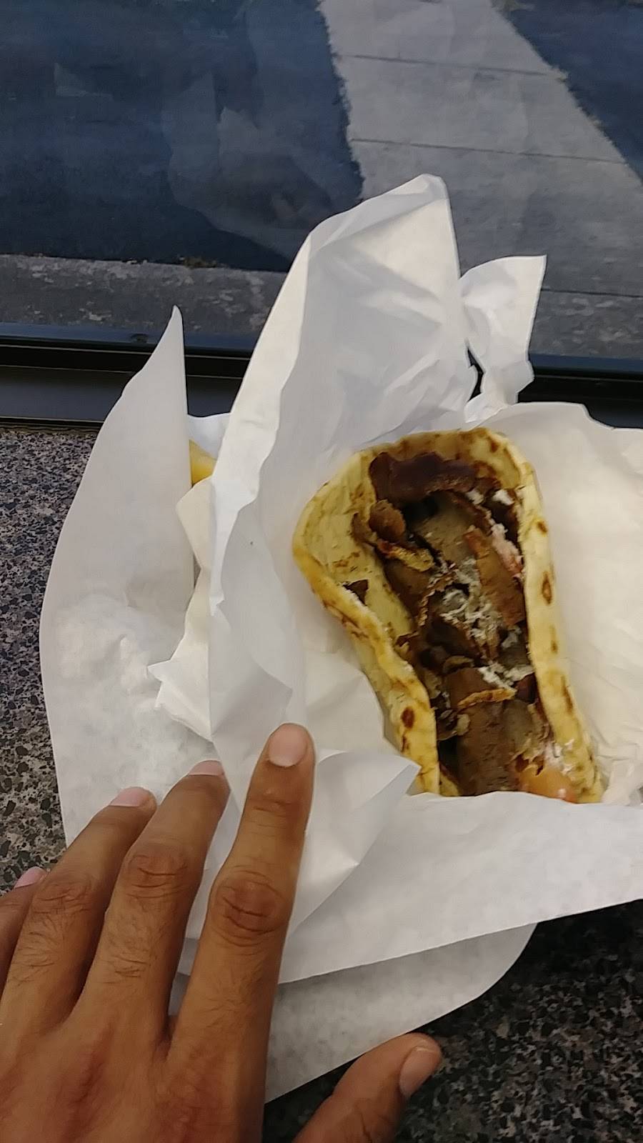 Gyros House | Greek & Mediterranean Food in Arlington, TX | meal takeaway | 720 W Division St, Arlington, TX 76012, USA | 8174604842 OR +1 817-460-4842