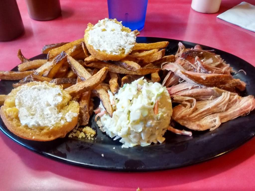 Hole in the Wall BBQ | restaurant | 3200 W 11th Ave, Eugene, OR 97402, USA | 5416837378 OR +1 541-683-7378