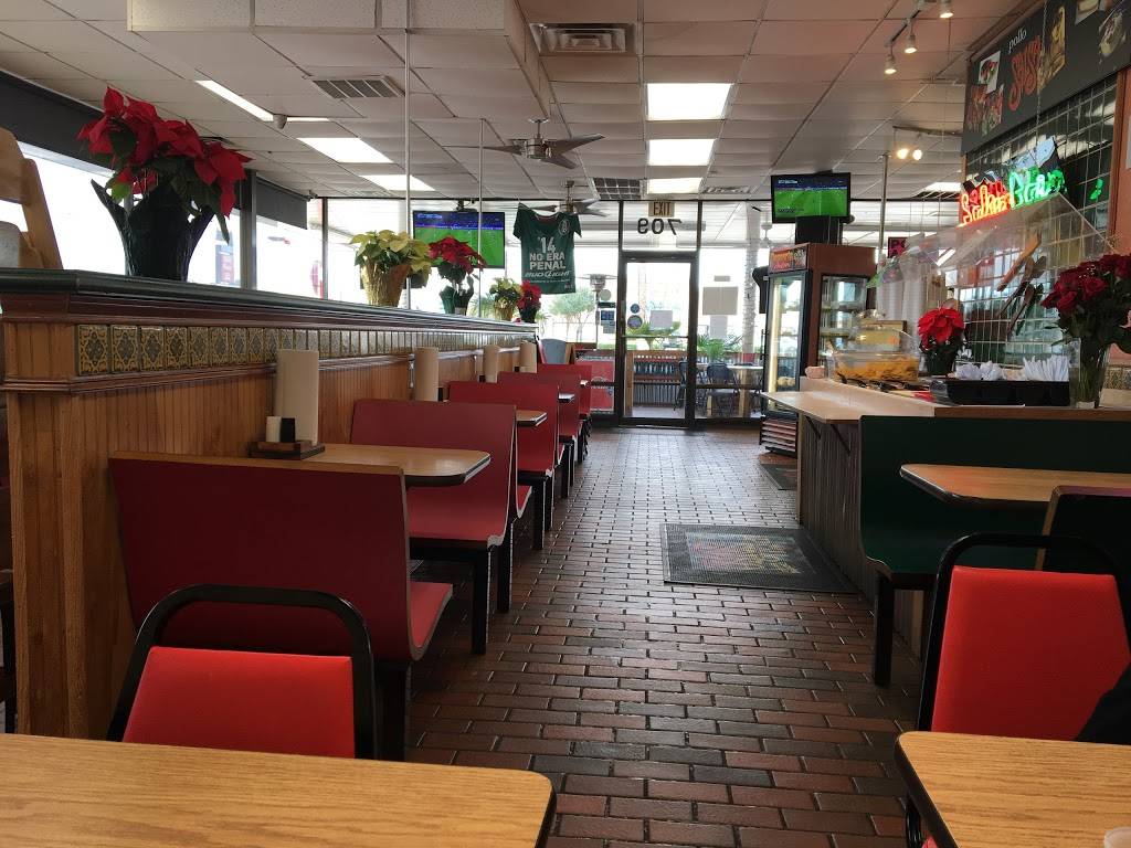 Pollo Salsa | restaurant | 709 W Pioneer Pkwy, Grand Prairie, TX 75051, USA | 9722645200 OR +1 972-264-5200