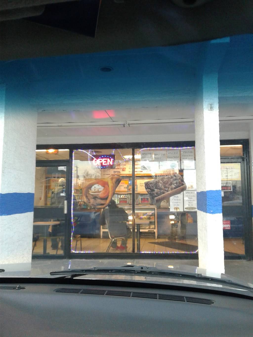 Royal Fish Shrimp & Chicken | restaurant | 884 E 5th Ave, Columbus, OH 43201, USA | 6144296002 OR +1 614-429-6002