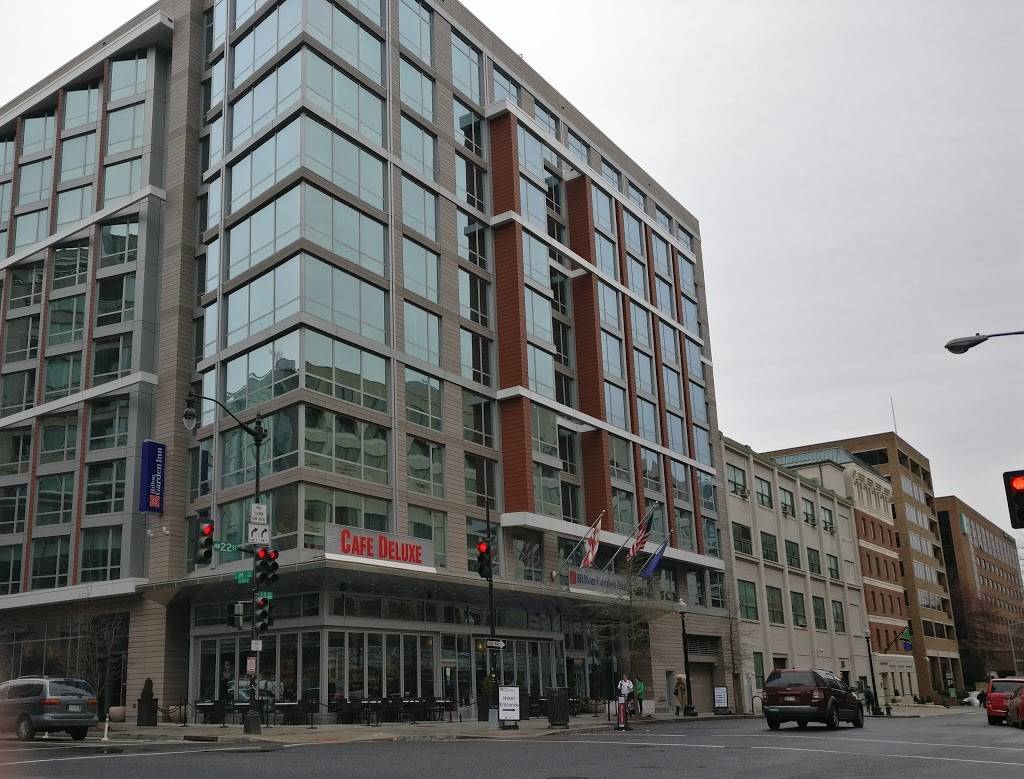 Cafe Deluxe | restaurant | 2201 M St NW, Washington, DC 20037, USA | 2025247815 OR +1 202-524-7815