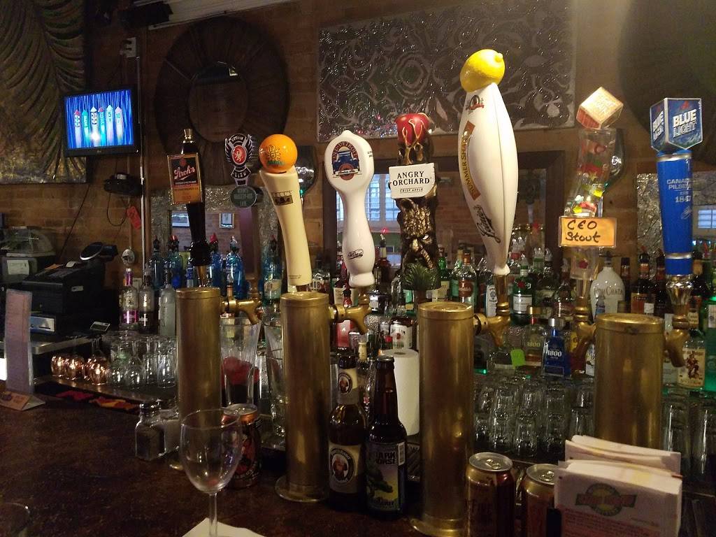 Andys Place | restaurant | 208 S Broad St, Holly, MI 48442, USA | 2483825020 OR +1 248-382-5020