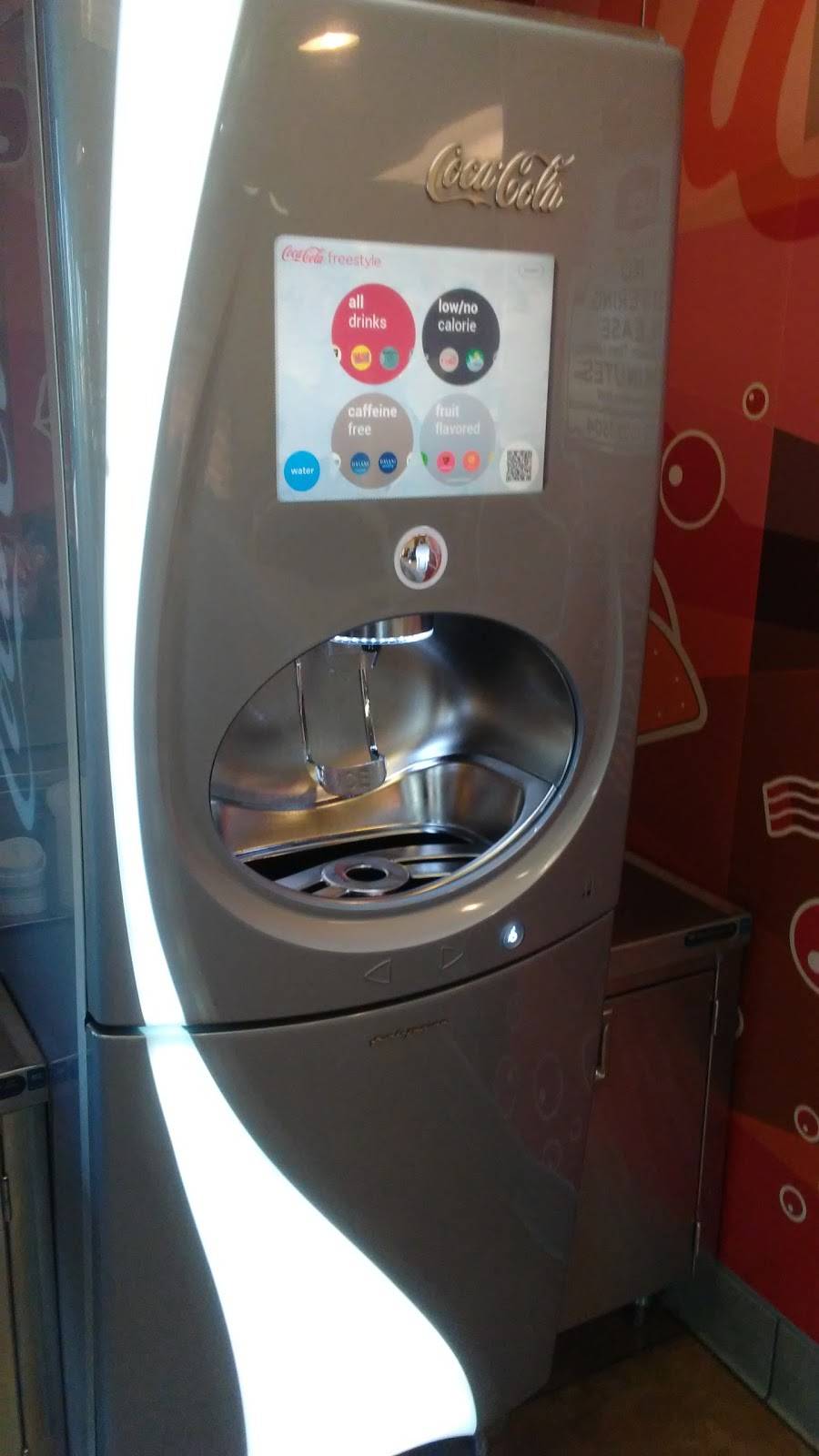 Jack in the Box | restaurant | 5145 N 59th Ave, Glendale, AZ 85301, USA | 6239316649 OR +1 623-931-6649