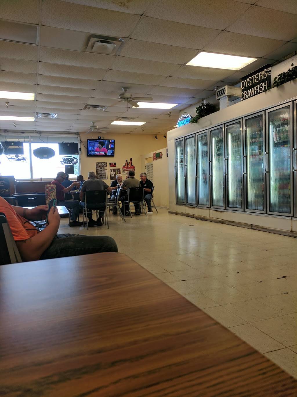 Easy Seafood | restaurant | 13243 Chef Menteur Hwy, New Orleans, LA 70129, USA | 5042543757 OR +1 504-254-3757