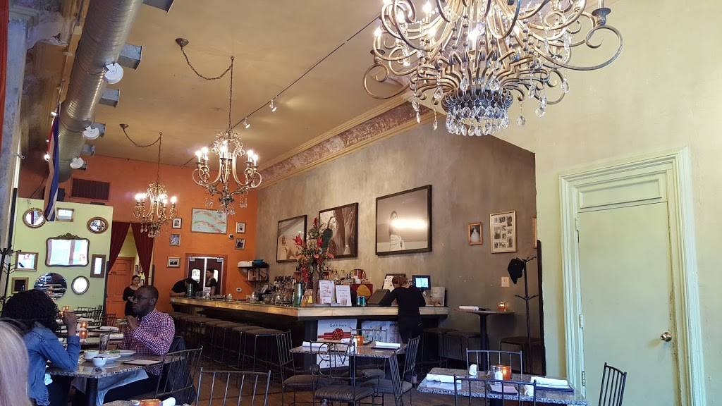 Cubanitas | restaurant | 728 N Milwaukee St, Milwaukee, WI 53202, USA | 4142251760 OR +1 414-225-1760