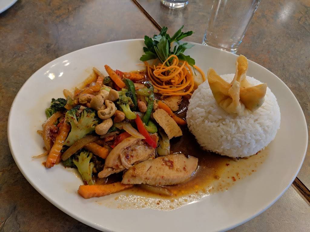 Nickys Thai Kitchen | restaurant | 856 Western Ave, Pittsburgh, PA 15233, USA | 4123218424 OR +1 412-321-8424
