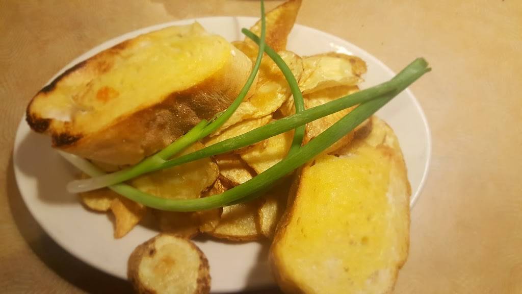 The BoneYard Bar-B-Q | restaurant | 7010 N Telegraph Rd, Dearborn Heights, MI 48127, USA | 3135610102 OR +1 313-561-0102