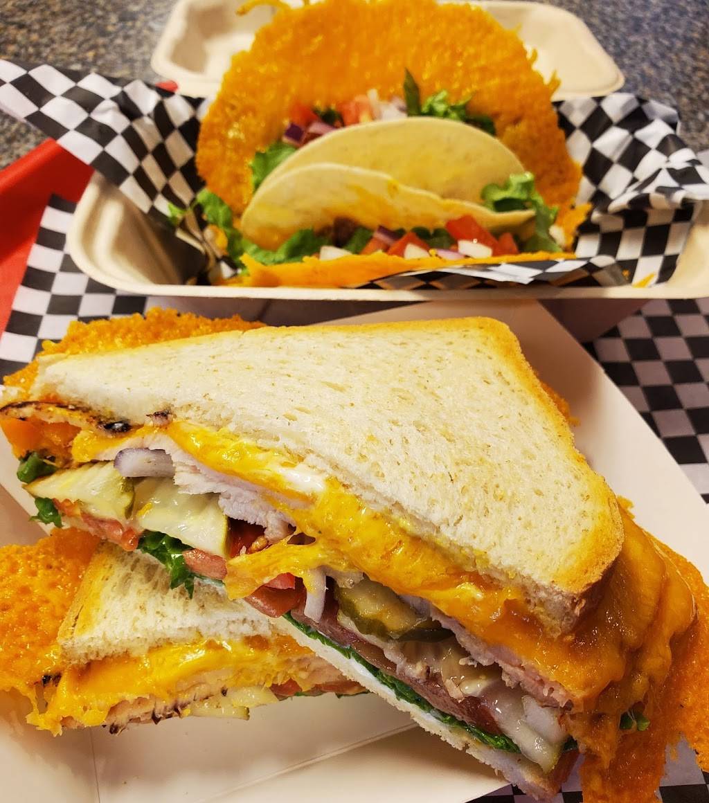 Squeeze Burger | restaurant | 1630 K St, Sacramento, CA 95814, USA | 9164922499 OR +1 916-492-2499