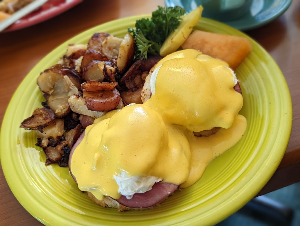 Simply Delicious Cafe & Bakery | bakery | 125 N Orlando Ave, Cocoa Beach, FL 32931, USA | 3217832012 OR +1 321-783-2012