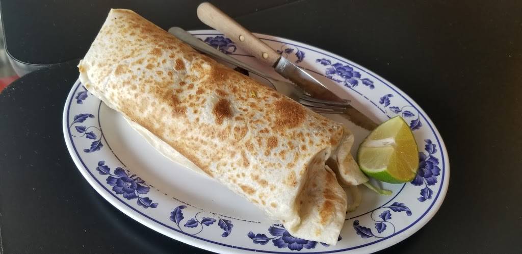 Fast Super Burrito | restaurant | 1924 W Irving Park Rd, Chicago, IL 60613, USA | 7732484081 OR +1 773-248-4081