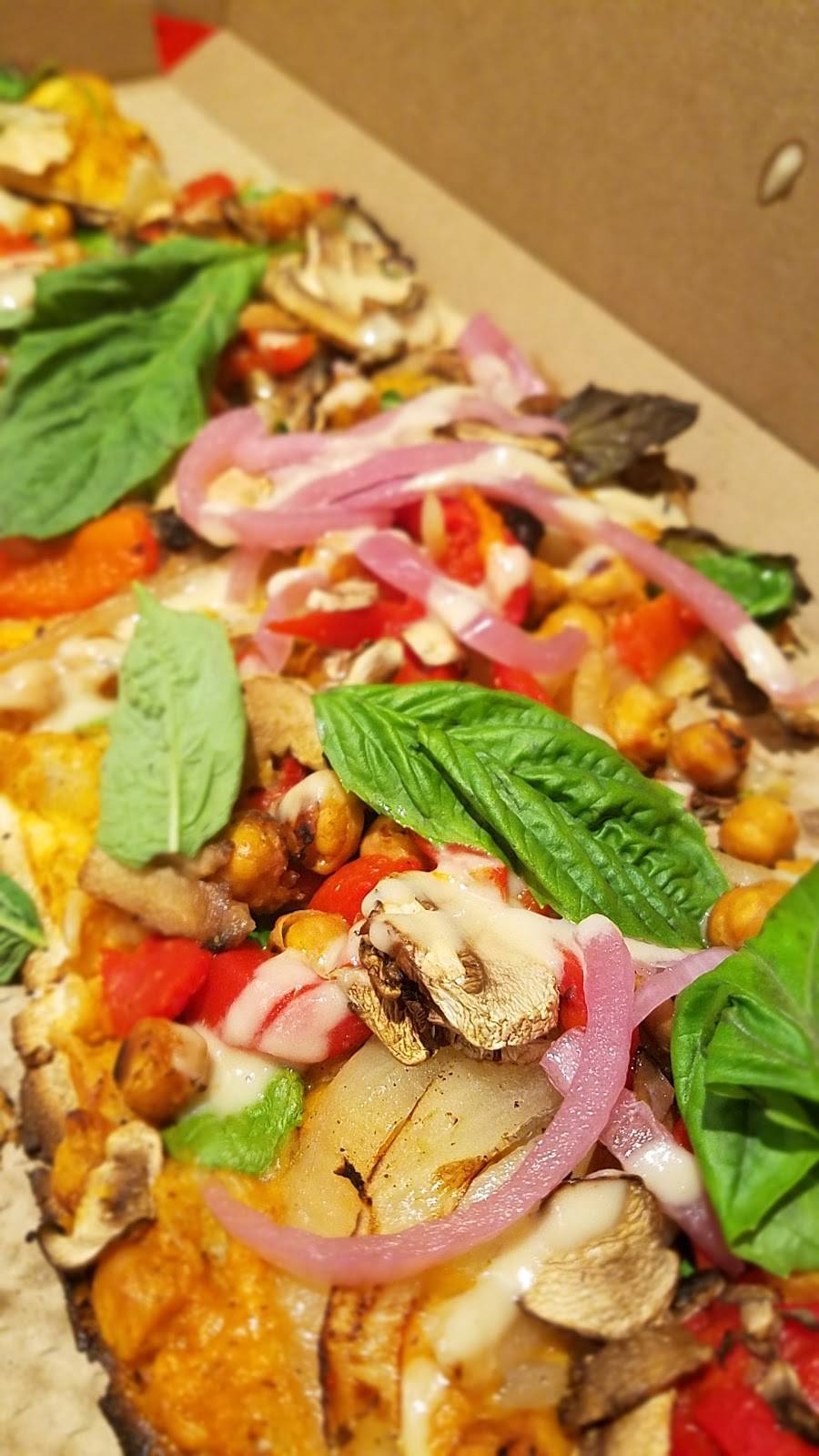 &pizza | restaurant | Terminal C Unit #C, 07, Arlington, VA 22202, USA | 2028398576 OR +1 202-839-8576