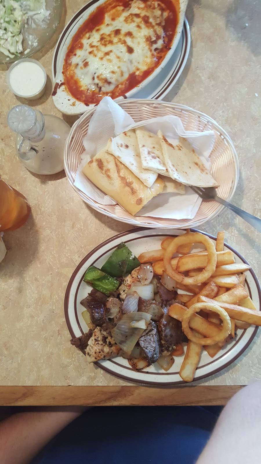 Pizza House | restaurant | 408 S Alabama Ave, Chesnee, SC 29323, USA | 8644613160 OR +1 864-461-3160