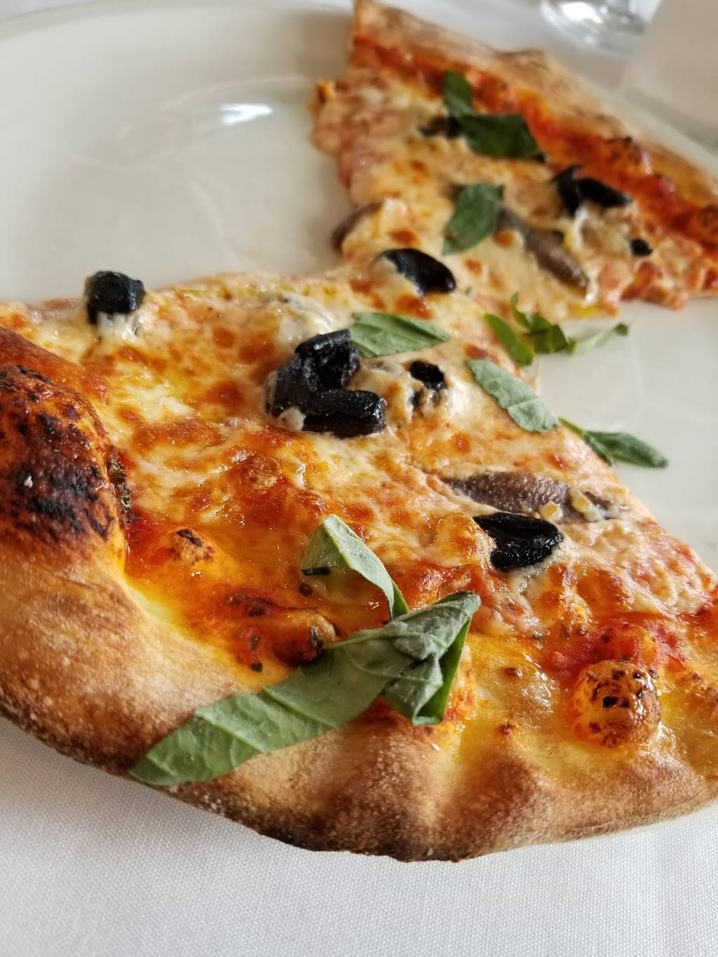 Il Fornetto Restaurant | restaurant | 1900 Boulevard Saint-Joseph, Lachine, QC H8S 2N5, Canada | 5146375253 OR +1 514-637-5253