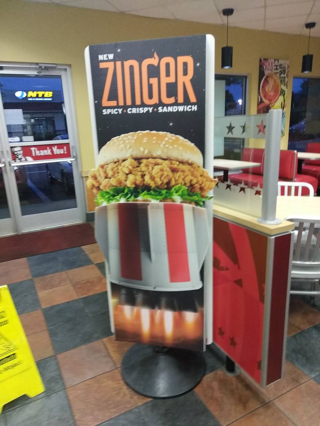 KFC | restaurant | 9010 S Tryon St, Charlotte, NC 28273, USA | 7045883117 OR +1 704-588-3117