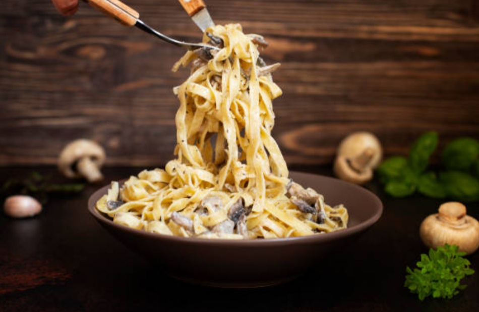 Pasta Basta | restaurant | 2731 Geneva Ave, Daly City, CA 94014, USA | 6509947007 OR +1 650-994-7007