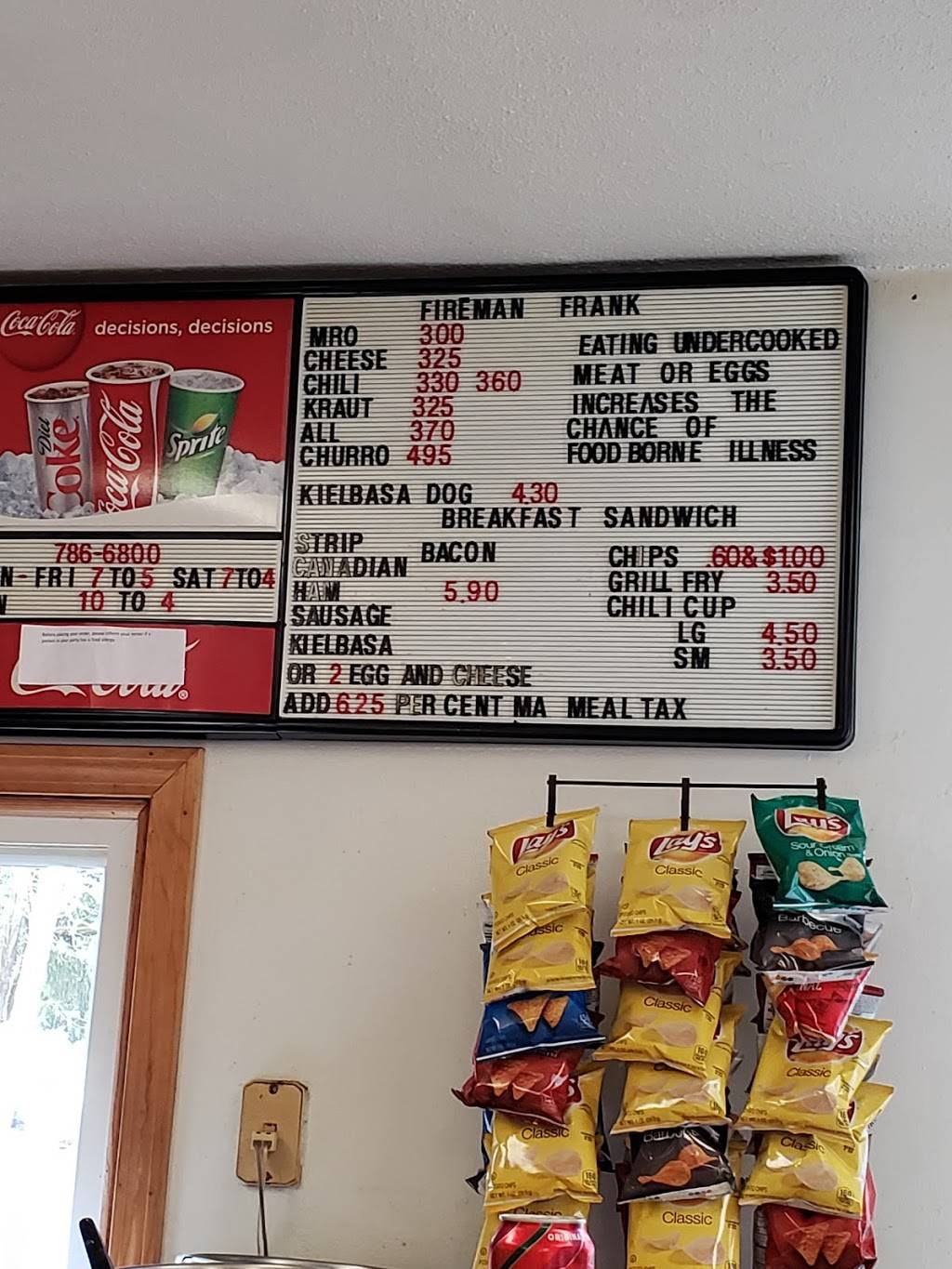 911 Burgers & Dogs | restaurant | 1157 N Westfield St, Feeding Hills, MA 01030, USA | 4137866800 OR +1 413-786-6800