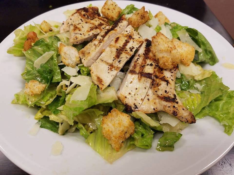 The Red Gill Bistro | restaurant | 4660 Salisbury Rd, Jacksonville, FL 32256, USA | 9046191208 OR +1 904-619-1208