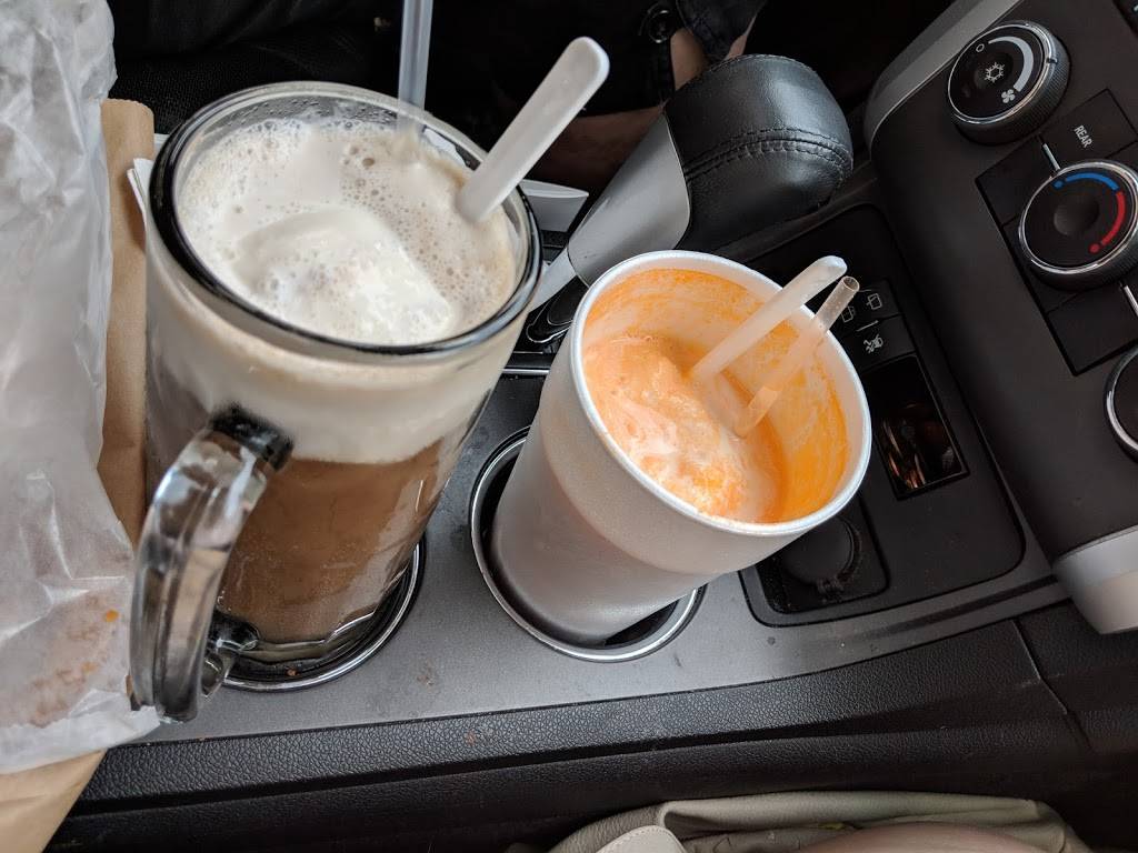 J&E Rootbeer Stand | restaurant | 6301 Germantown Rd, Middletown, OH 45042, USA | 5134228149 OR +1 513-422-8149