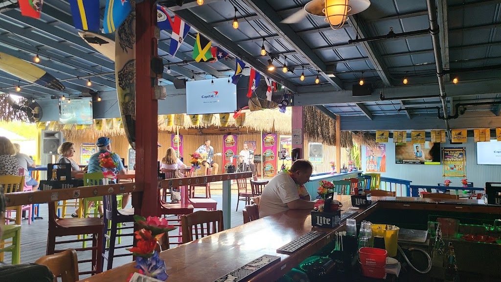 Shaka | restaurant | 900 N Pinellas Ave, Tarpon Springs, FL 34689, USA | 7279402454 OR +1 727-940-2454