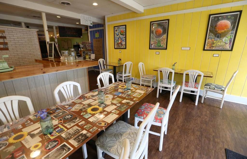 51 South | restaurant | 208 W Main St, Stoughton, WI 53589, USA | 6082052207 OR +1 608-205-2207