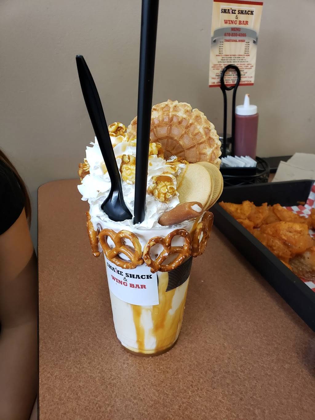 Shake Shack Wing Bar | restaurant | 106 A Arnold Mill Rd, Woodstock, GA 30188, USA | 6788304365 OR +1 678-830-4365
