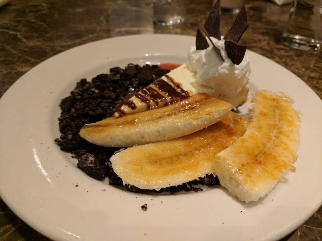 Maggianos Little Italy | restaurant | 307 Hawthorn Center, Vernon Hills, IL 60061, USA | 8479180380 OR +1 847-918-0380