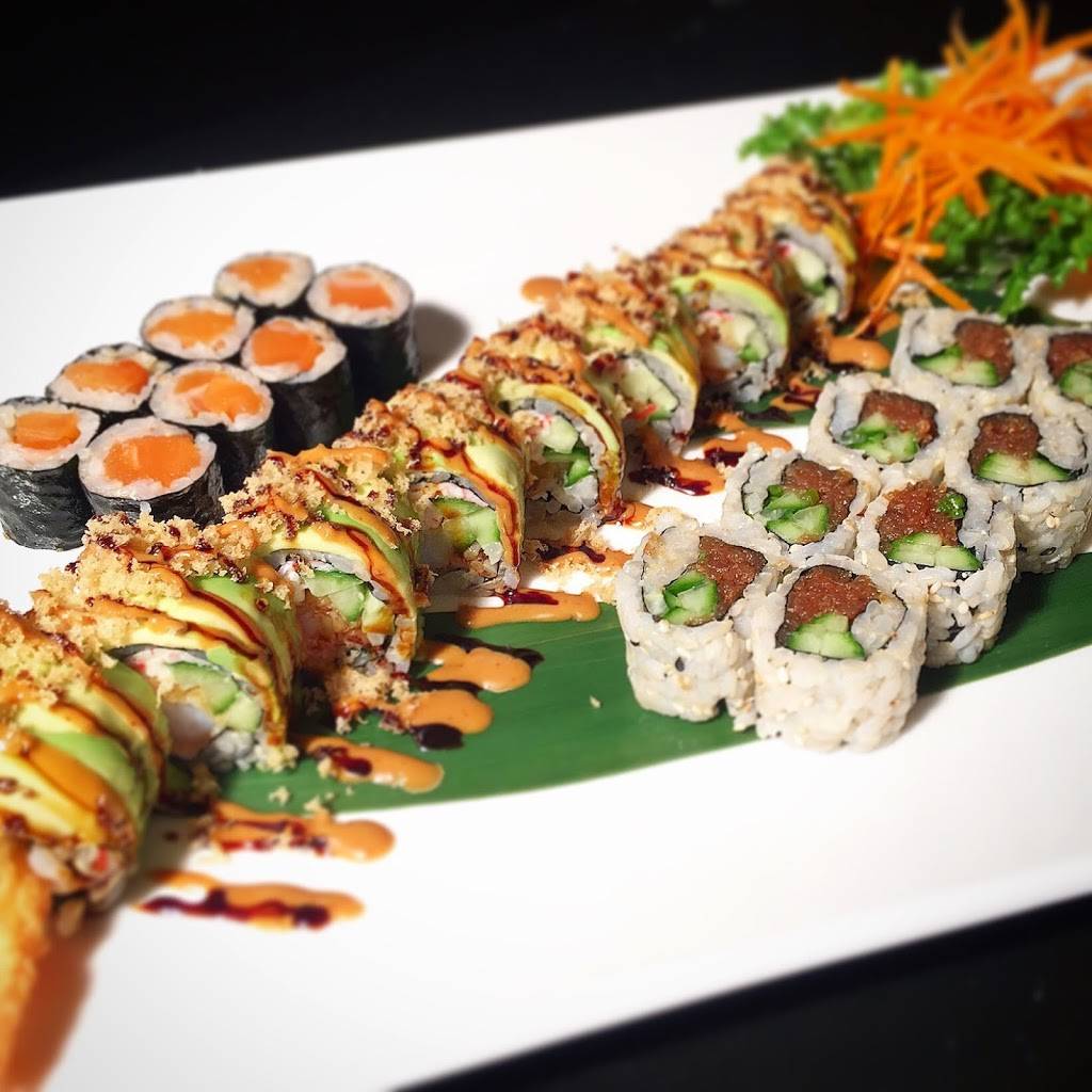 Nguyens Vietnamese Cuisine & Sushi Bar | cafe | 286 Humphrey St, Swampscott, MA 01907, USA | 7815920047 OR +1 781-592-0047