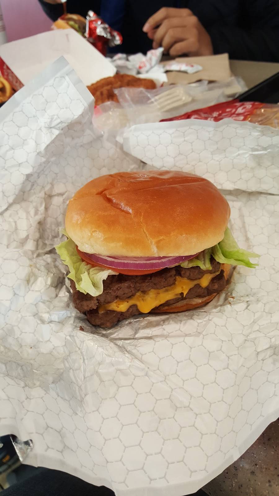 Wendys | restaurant | 355 Worcester St, Natick, MA 01760, USA | 5086510035 OR +1 508-651-0035