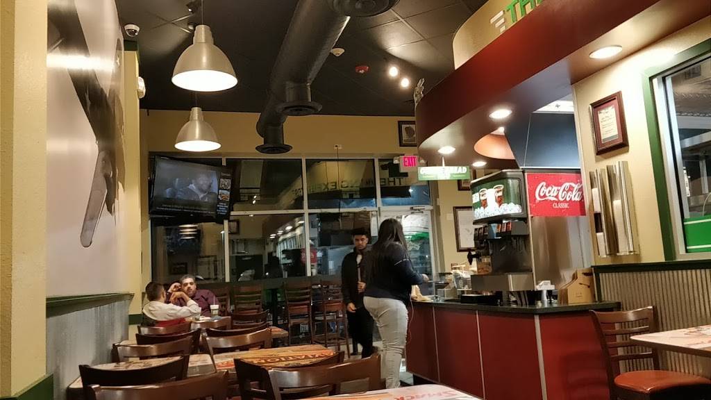 Wingstop | restaurant | 17W629 E Roosevelt Rd, Oakbrook Terrace, IL 60181, USA | 6306329464 OR +1 630-632-9464