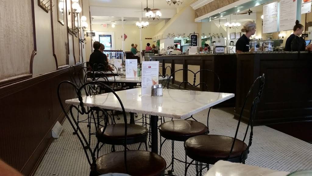 The Village Parlor | restaurant | 22 S Broadway St, Lebanon, OH 45036, USA | 5139326918 OR +1 513-932-6918