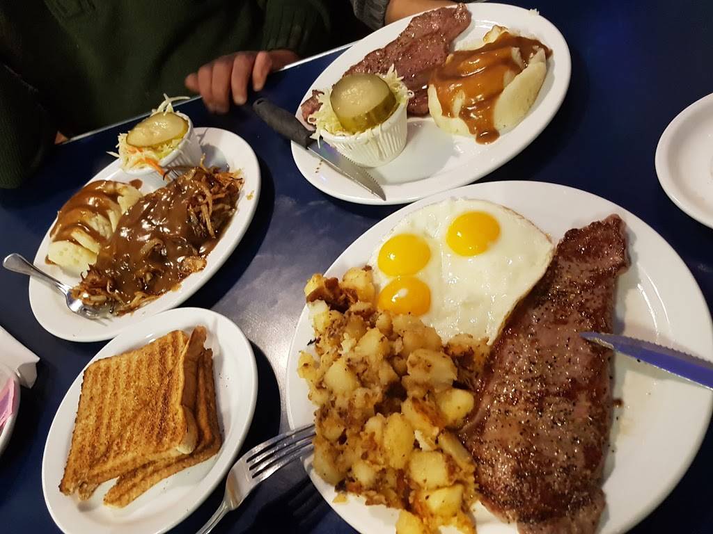 Three Coins Open Kitchen | restaurant | 10140 Yonge St, Richmond Hill, ON L4C 1T7, Canada | 9058840643 OR +1 905-884-0643