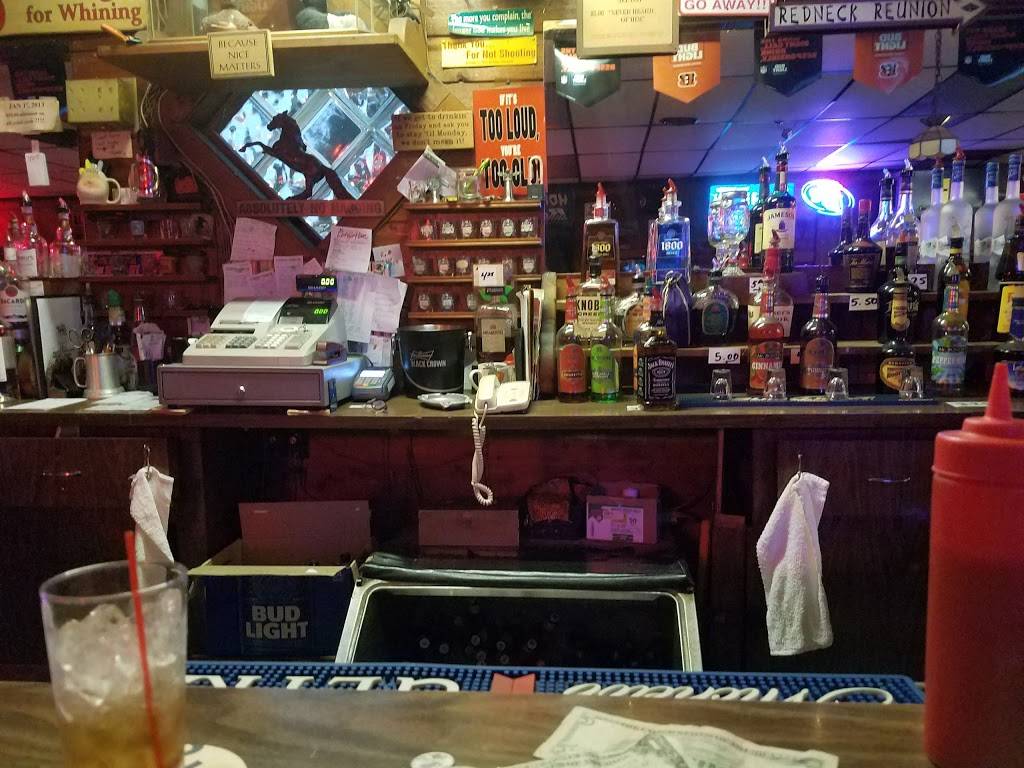 J Ds Bar & Grill | restaurant | 2406 Spring Grove Ave, Cincinnati, OH 45214, USA | 5137216867 OR +1 513-721-6867