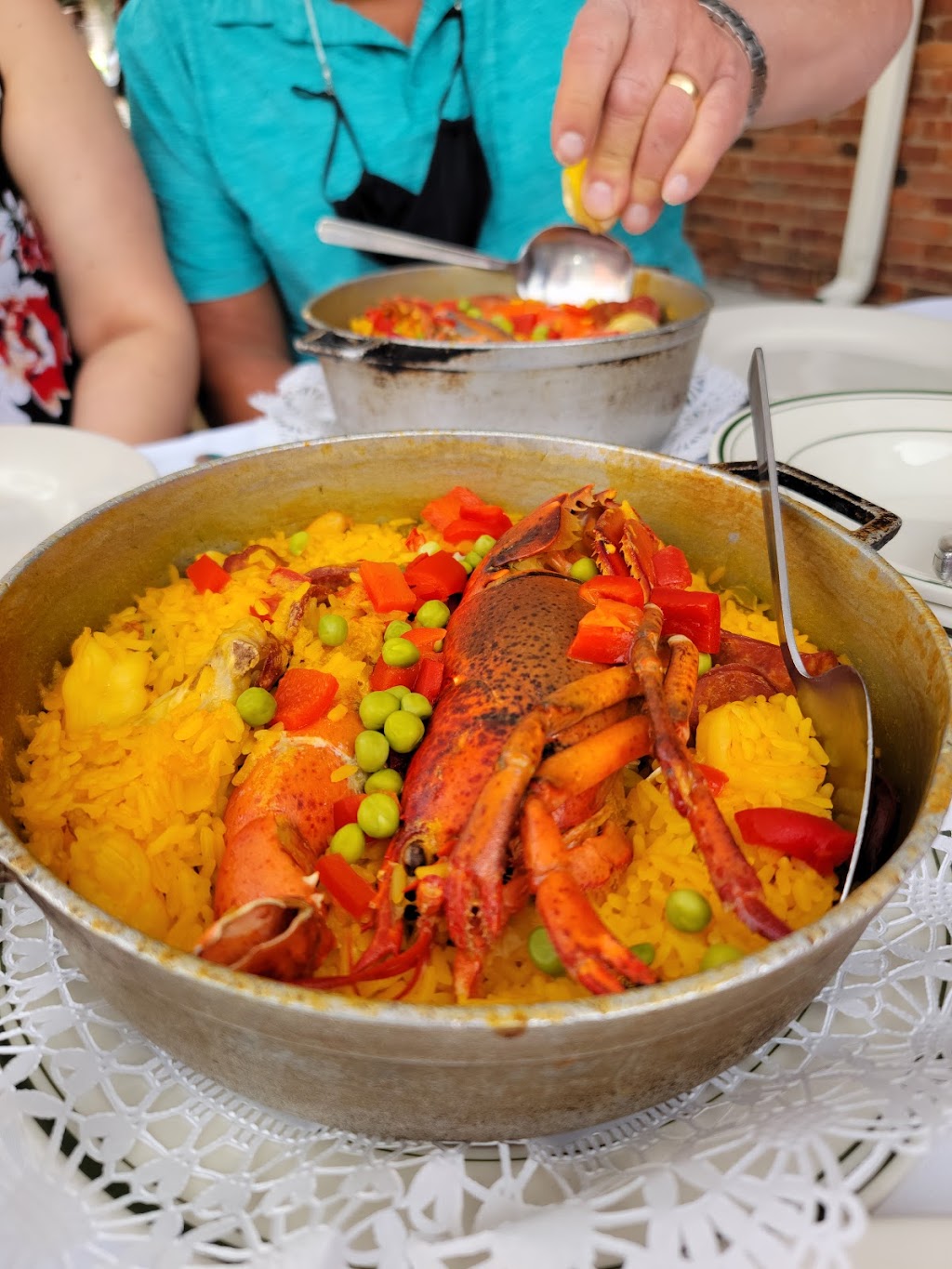 Spanish Tavern | restaurant | 103 McWhorter St A, Newark, NJ 07105, USA | 9735894959 OR +1 973-589-4959