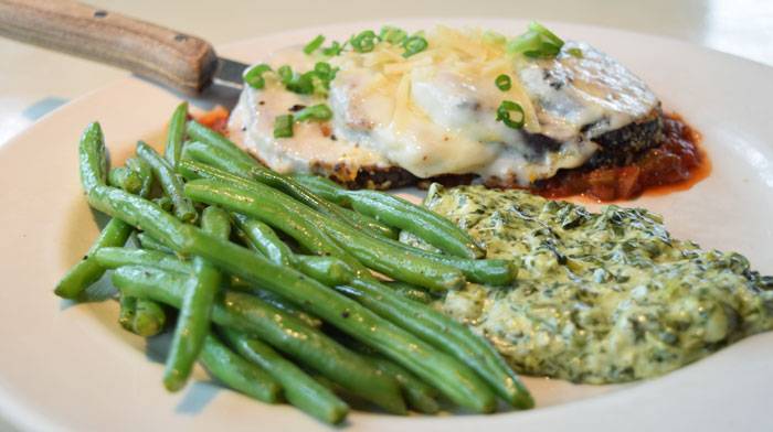 Lucky 32 Southern Kitchen | restaurant | 1421 Westover Terrace, Greensboro, NC 27408, USA | 3363700707 OR +1 336-370-0707