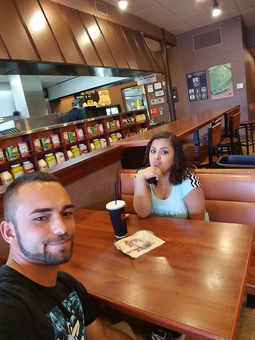 Penn Station East Coast Subs | meal takeaway | 2202 S Bend Ave, South Bend, IN 46635, USA | 5748552432 OR +1 574-855-2432