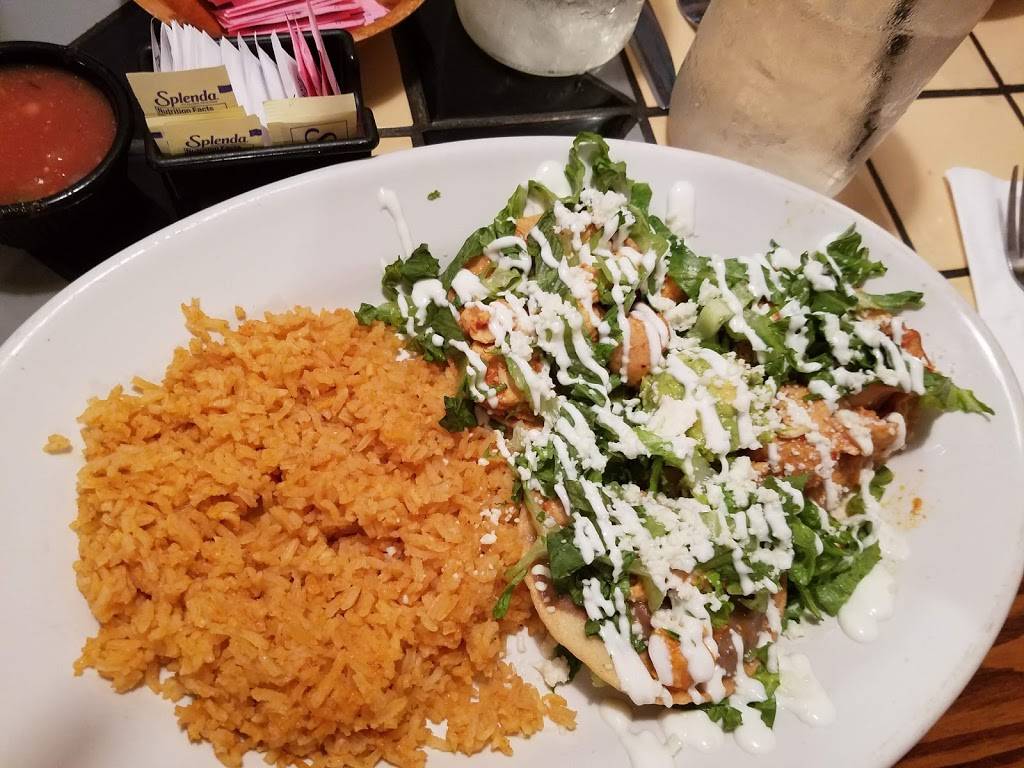 Agave Mexican Grill | restaurant | 250 Oak St, Bakersfield, CA 93304, USA | 6613224283 OR +1 661-322-4283