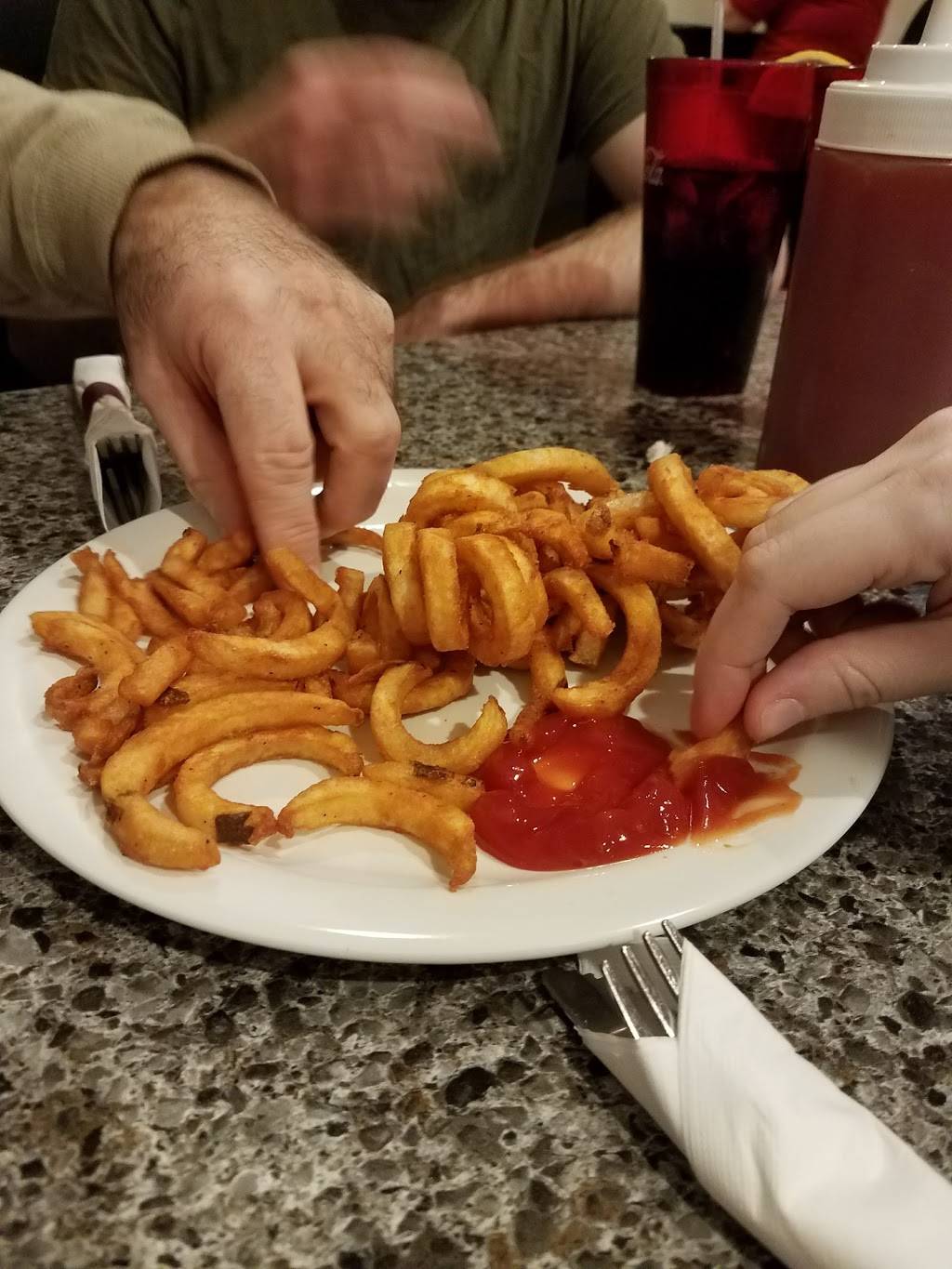 Oaks Italian Deli | restaurant | 1570 Egypt Rd, Phoenixville, PA 19460, USA | 6106660280 OR +1 610-666-0280