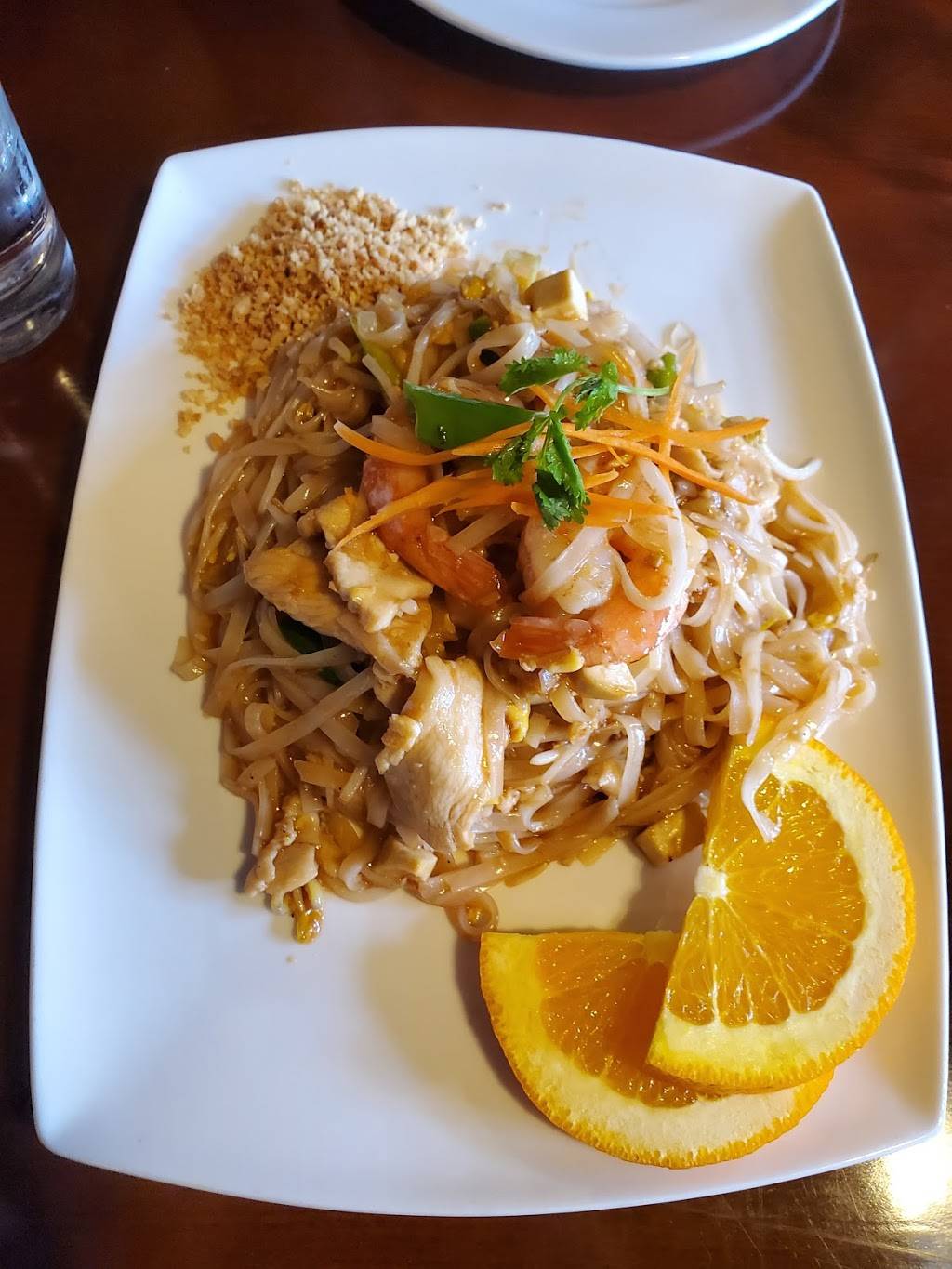 Thai House Campbellville | restaurant | 43 Main St S #3, Milton, ON L0P 1B0, Canada | 9058542888 OR +1 905-854-2888