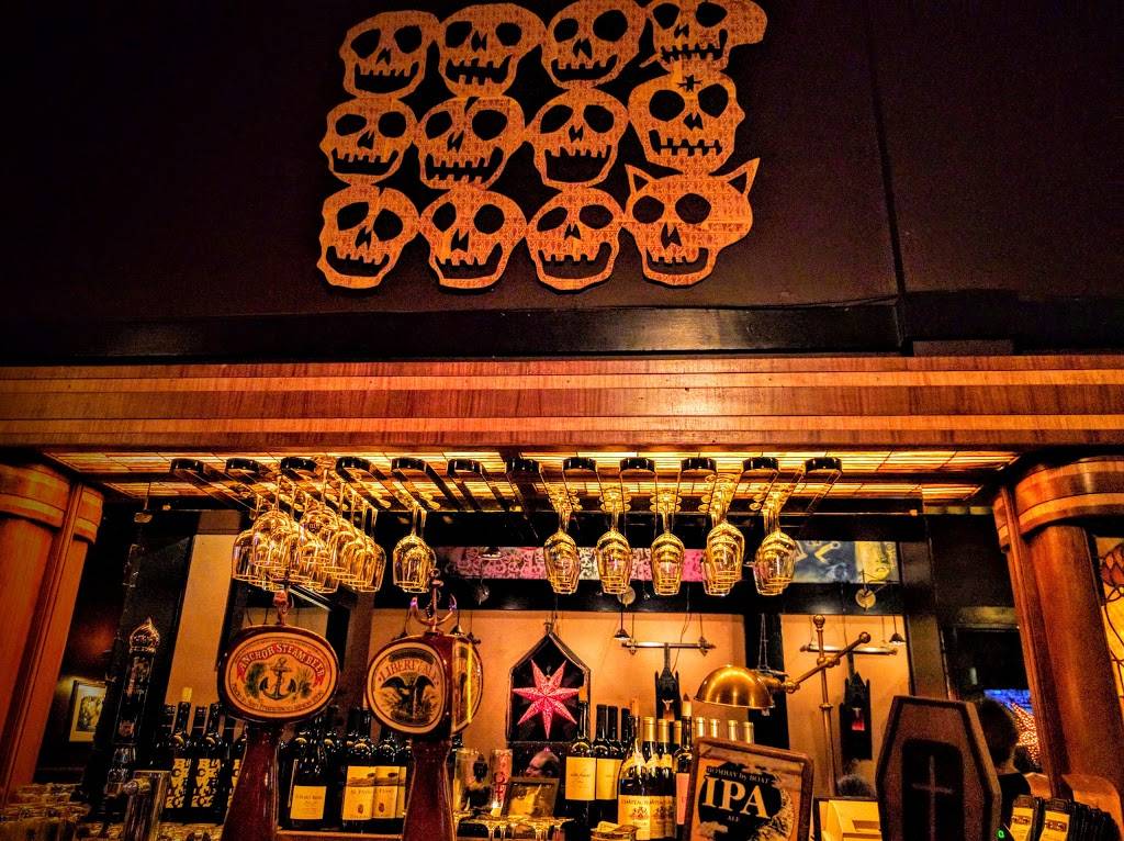 Kezar Bar & Restaurant | restaurant | 900 Cole St, San Francisco, CA 94117, USA | 4156817678 OR +1 415-681-7678