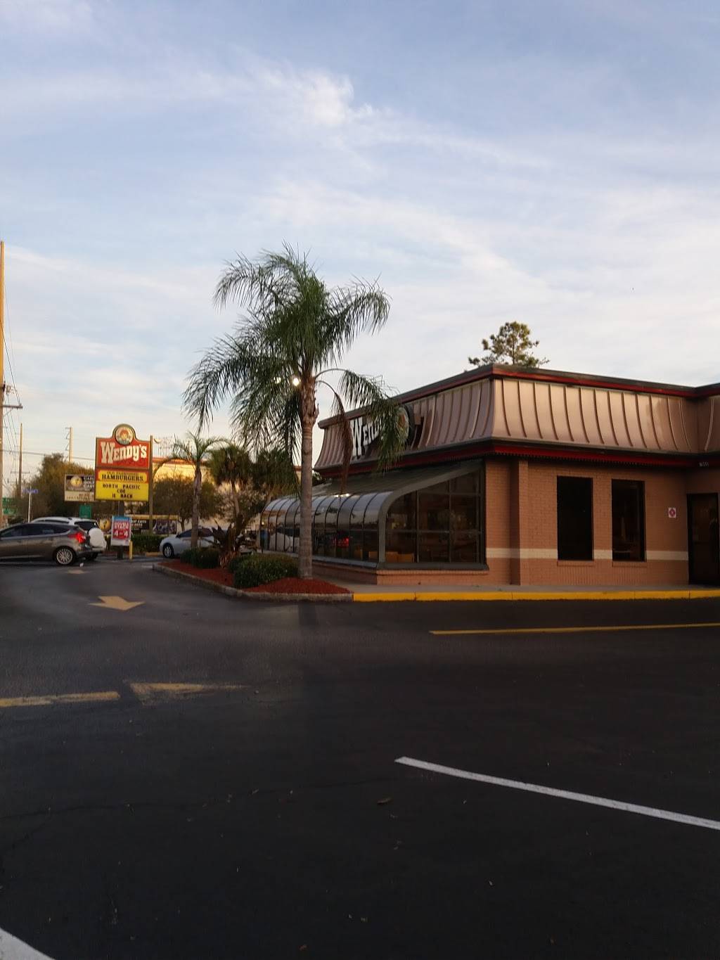 Wendys | restaurant | 4066 Tampa Rd, Oldsmar, FL 34677, USA | 8138556212 OR +1 813-855-6212
