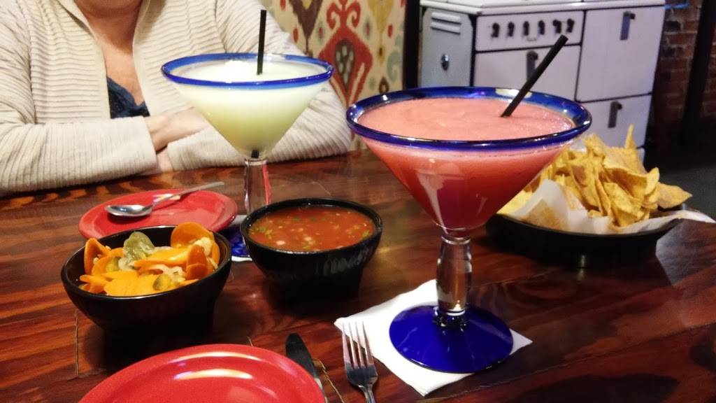 Pepes Mexican Restaurant | restaurant | 2525 Sagamore Pkwy S, Lafayette, IN 47905, USA | 7654481888 OR +1 765-448-1888