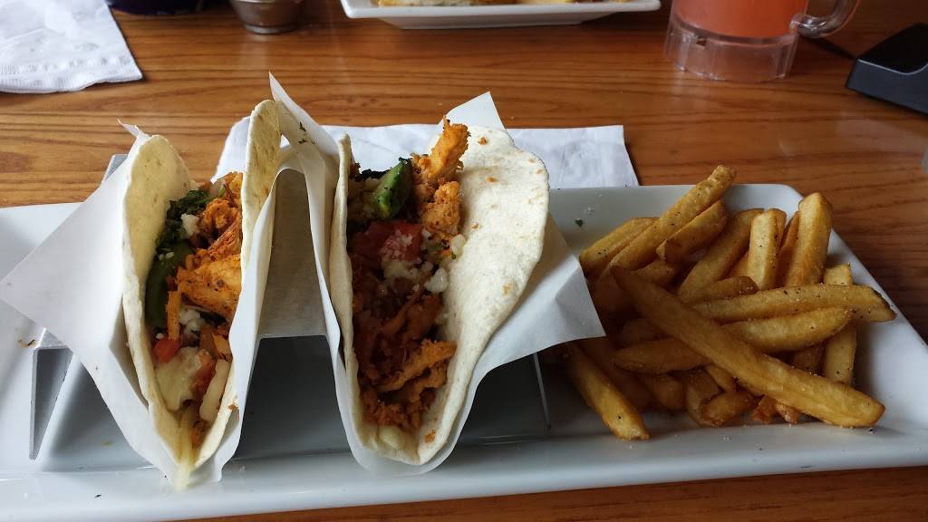 Chilis Grill & Bar | meal takeaway | 800 Oviedo Mall Boulevard, Oviedo, FL 32765, USA | 4073662263 OR +1 407-366-2263