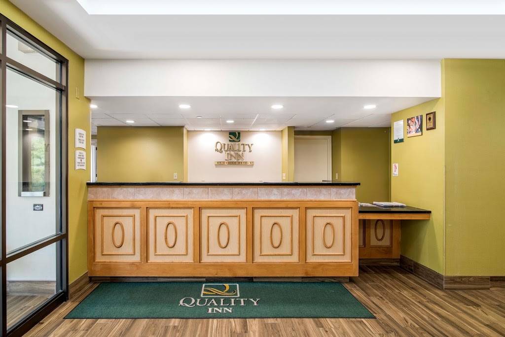 Quality Inn Loudon-Concord | restaurant | 2 Staniels Rd, Loudon, NH 03307, USA | 6032258399 OR +1 603-225-8399