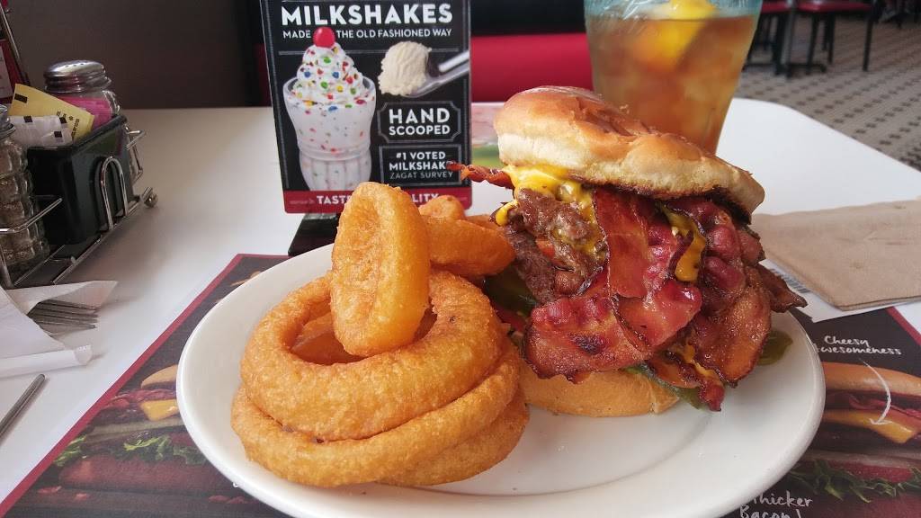 Steak n Shake | restaurant | 2141 S Reynolds Rd, Toledo, OH 43614, USA | 4193816805 OR +1 419-381-6805