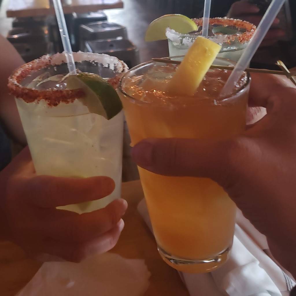 Pub 1922 | restaurant | 15920 S Rancho Sahuarita Blvd, Sahuarita, AZ 85629, USA | 5203251922 OR +1 520-325-1922